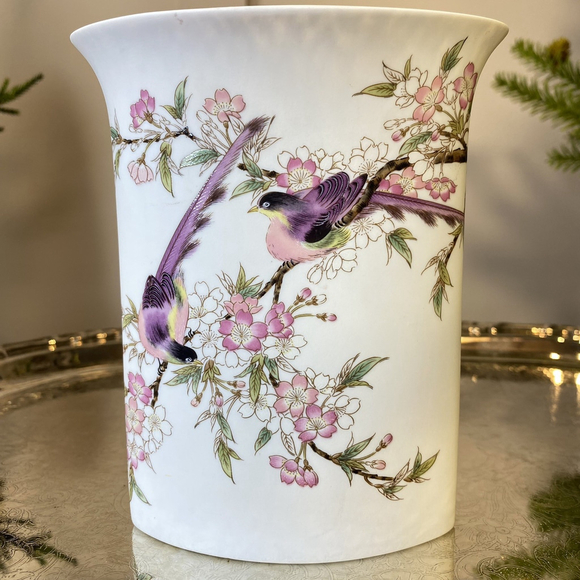 Vtg Unique Shaped Japan Vase Birds Perched On a Cherry Tree Branch Hand Painted - Picture 6 of 10